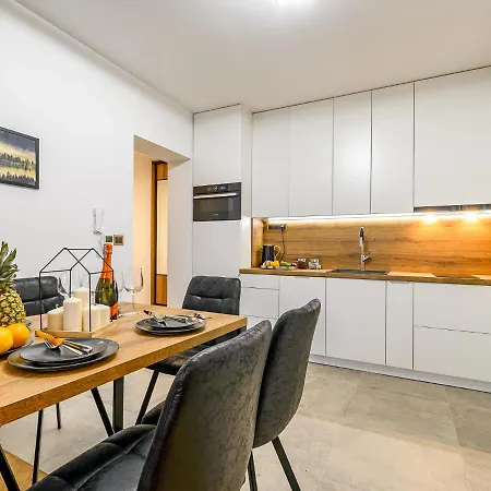 Visitzakopane- Sekwoja Apartament *